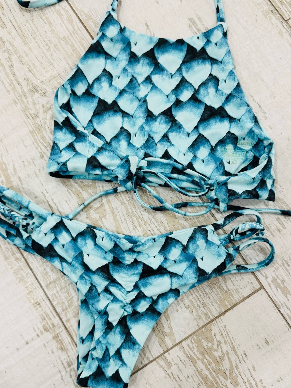 Midori Blue Patterned High-Neck Bikini Set - Picture 3 of 3